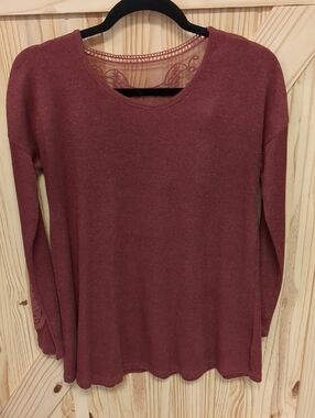 Simply Noelle Dusty Rose Lace-back Top